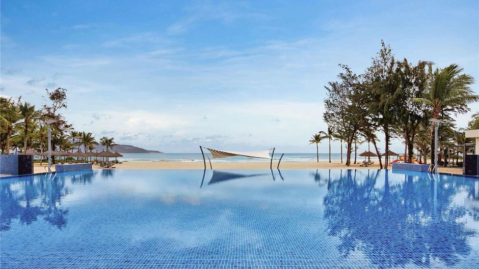 Pullman Danang Beach Resort Pool
