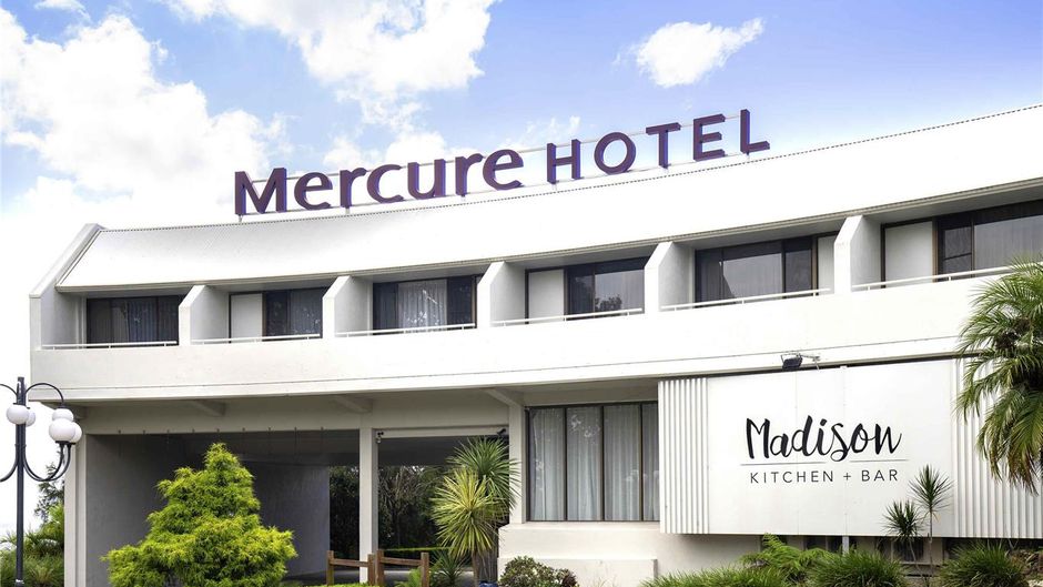 Mercure Charlestown Exterior