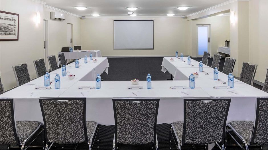 Mercure Wagga Wagga Meeting