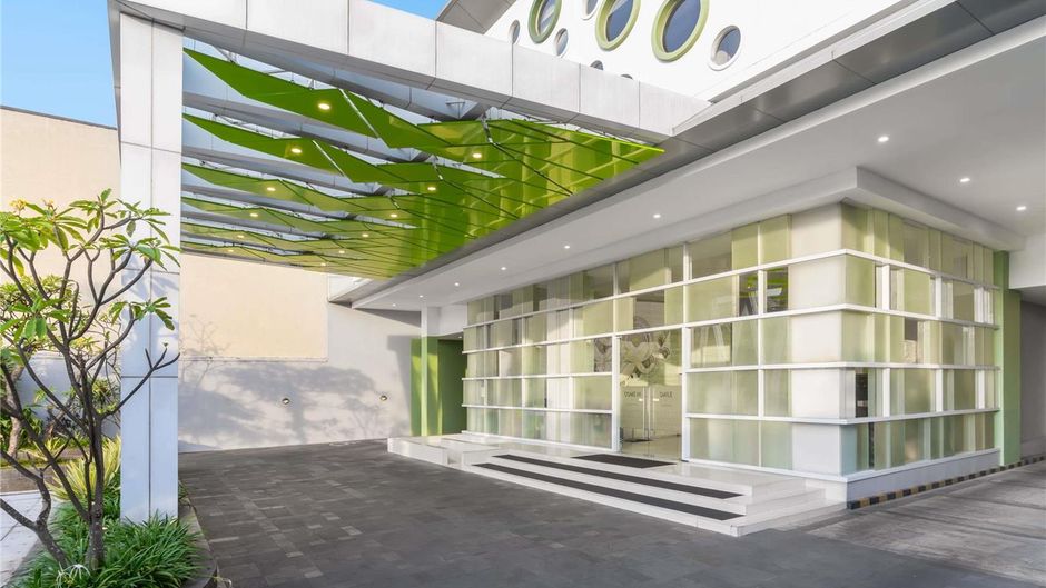 Ibis Styles Malang Exterior