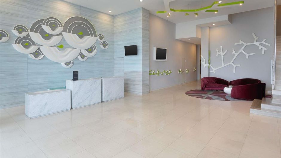 Ibis Styles Malang Exterior