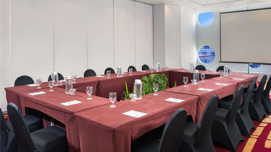 Ibis Styles Malang Meeting
