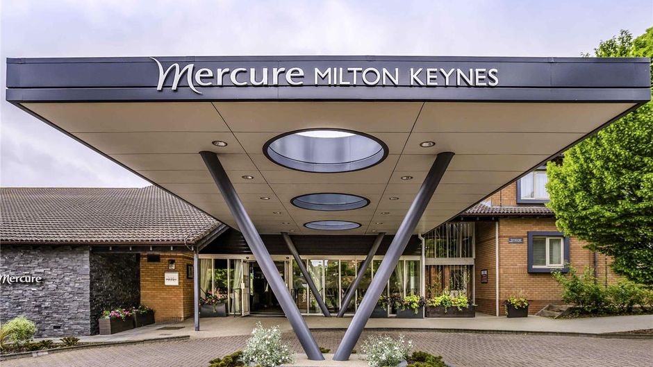 Mercure Milton Keynes Abbey Hill Exterior