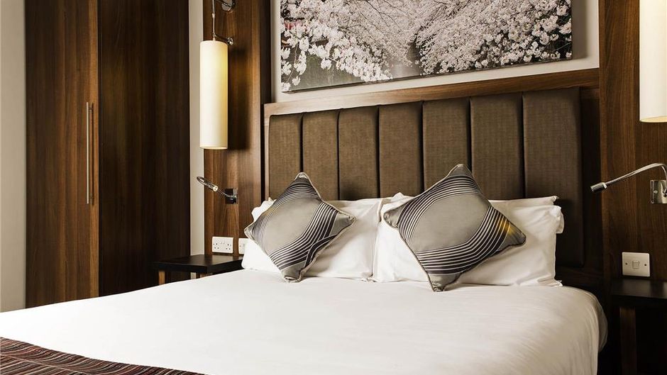 Mercure Darlington Kings Hotel Room