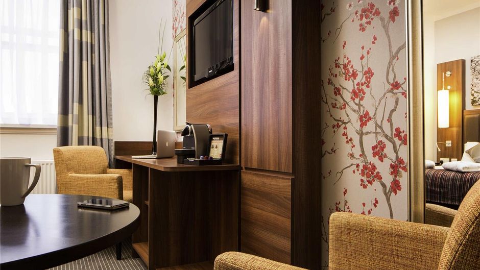 Mercure Darlington Kings Hotel Room