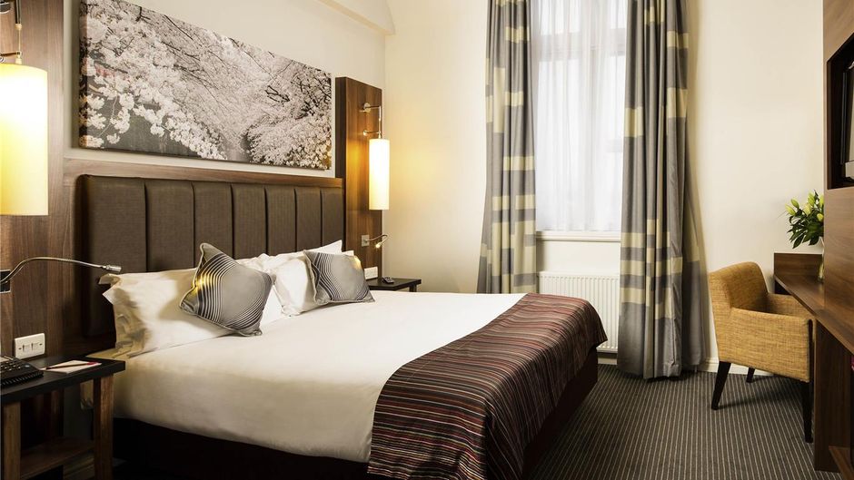 Mercure Darlington Kings Hotel Room