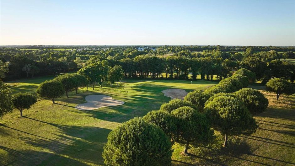 Ibis Styles Saint Gilles Croix de Vie Golf