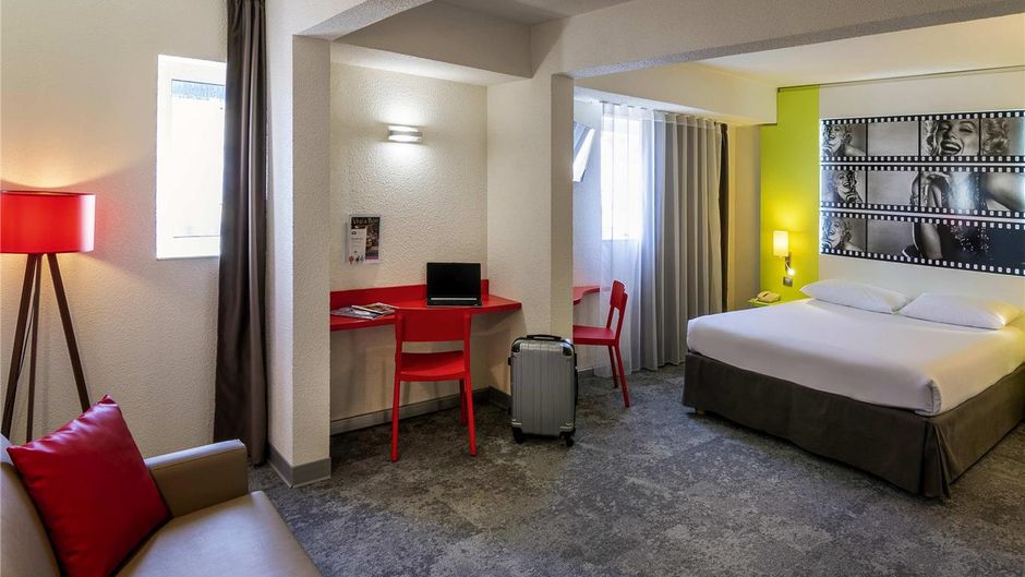 Ibis Styles Cannes le Cannet Exterior