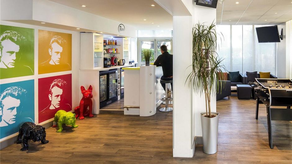 Ibis Styles Cannes le Cannet Exterior