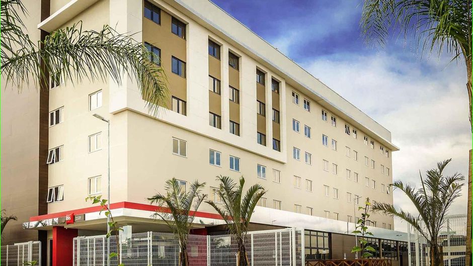 Ibis Porto Alegre Assis Brasil Meeting
