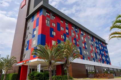 Ibis Porto Alegre Assis Brasil