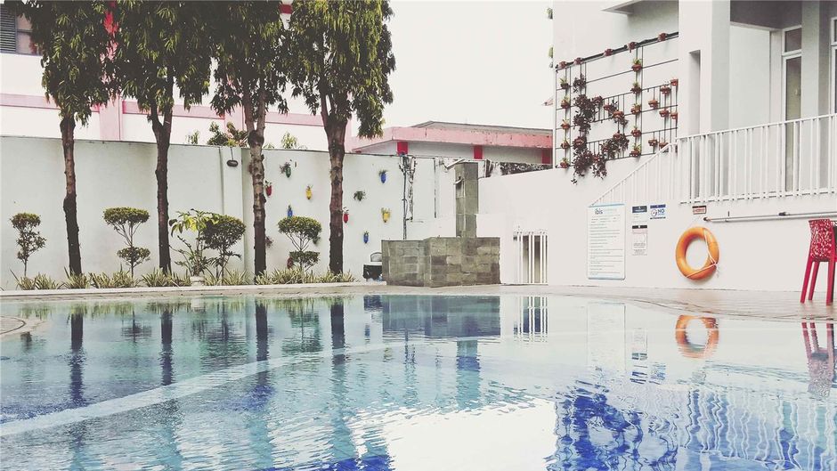Ibis Padang Other