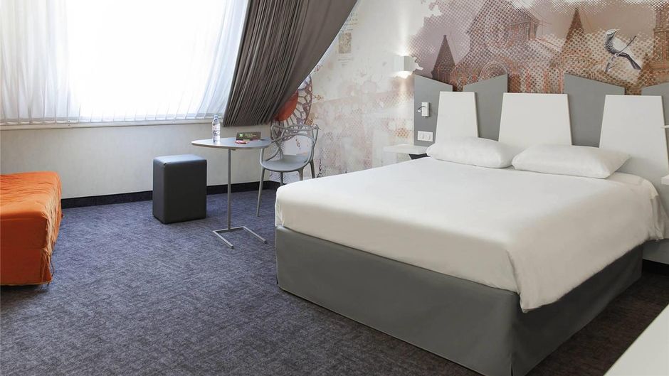 Ibis Styles Poitiers Centre Exterior
