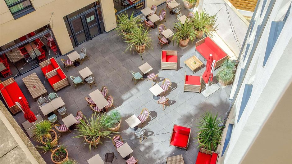 Ibis Styles Montpellier Centre Comedie Exterior