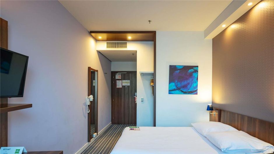Ibis Styles Walbrzych Room