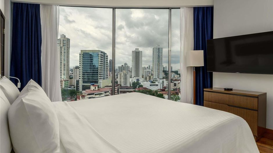 Novotel Panama City Suite