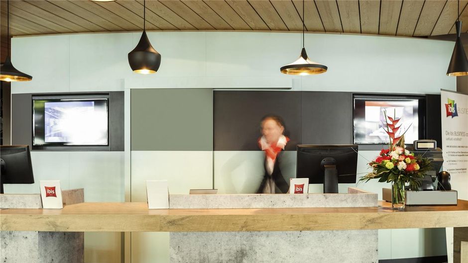 Ibis Vienna Airport Exterior
