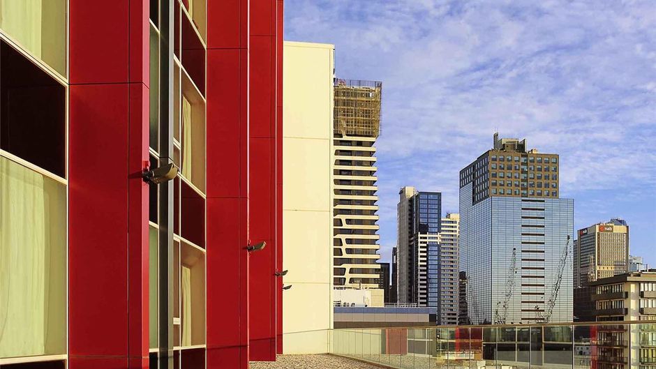 Mercure Melbourne Therry St Exterior