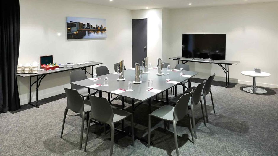 Mercure Melbourne Therry St Meeting