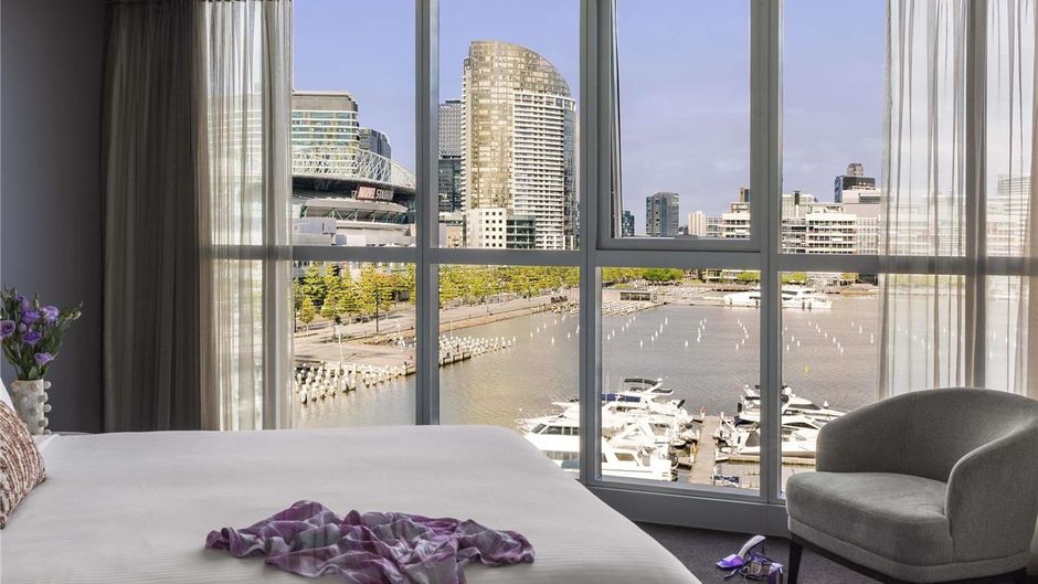 The Sebel Melbourne Docklands Room