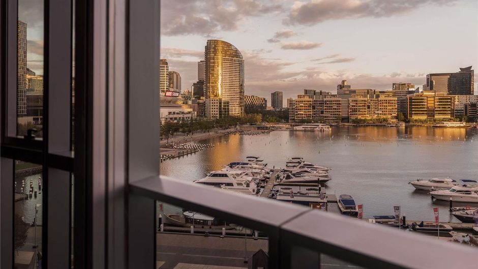 The Sebel Melbourne Docklands Room