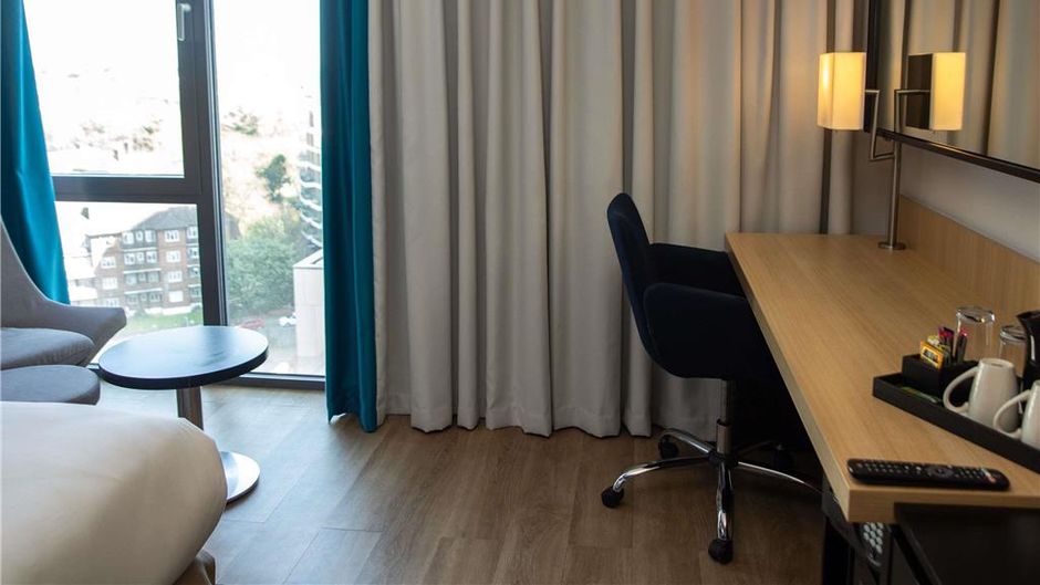 Novotel London Wembley Room