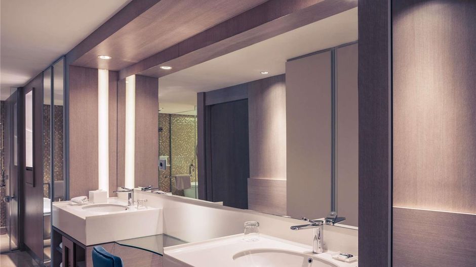 Mercure Jakarta Sabang Suite