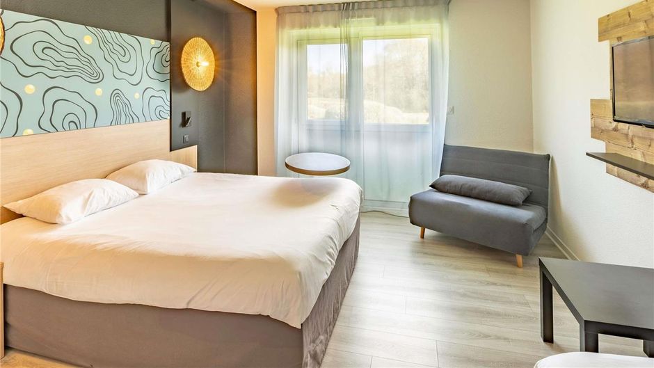 Ibis Styles Marennes Oleron Room