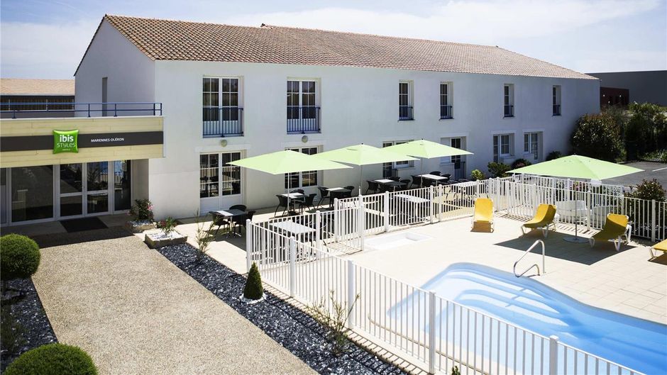 Ibis Styles Marennes Oleron Exterior