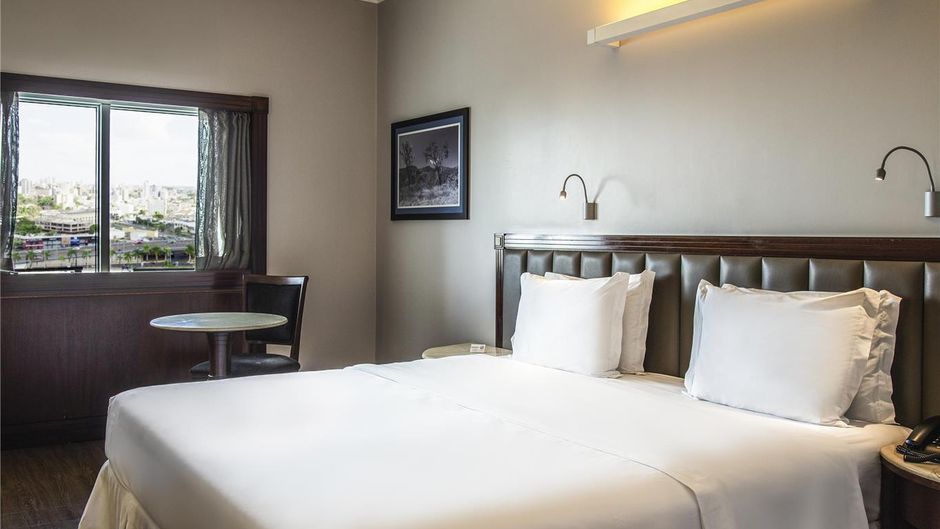 Mercure Uberlandia Plaza Shopping Hotel Room