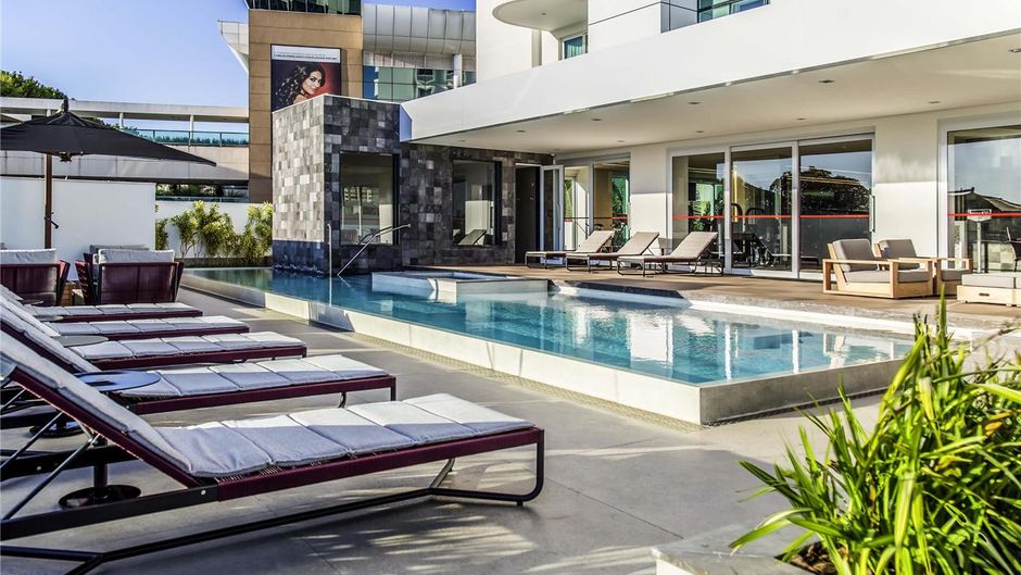Mercure Uberlandia Plaza Shopping Hotel Pool