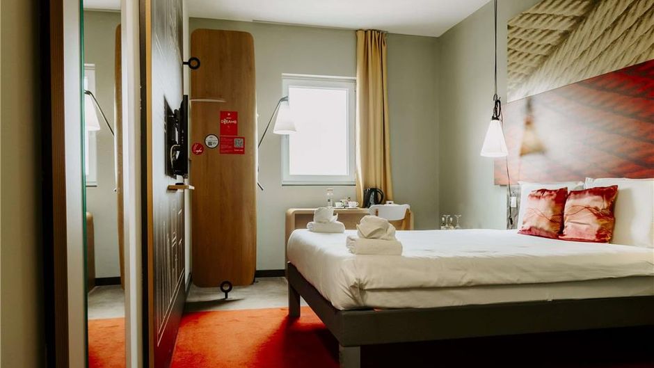 Ibis Sofia Airport Room