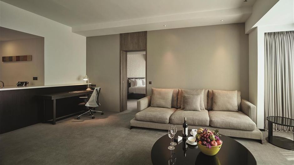 G Hotel Gurney Suite