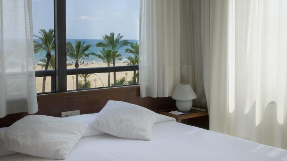Atenea Park Suites Apartments Room
