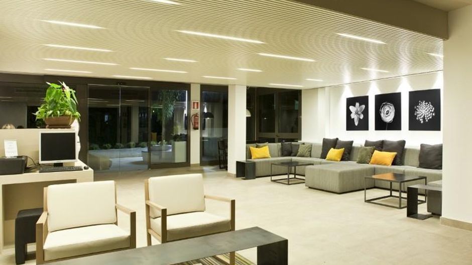 Atenea Park Suites Apartments Lobby