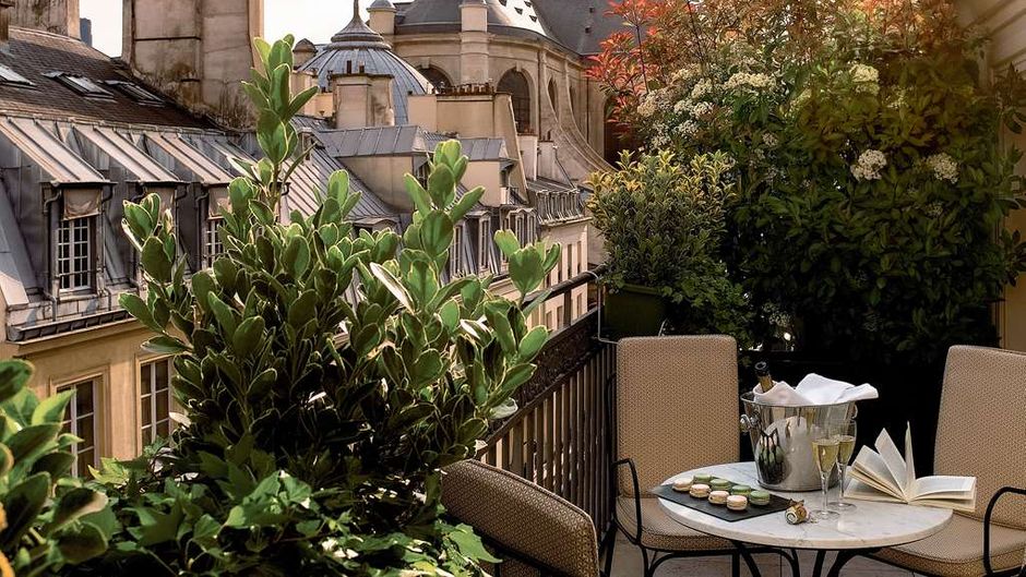 The Esprit Saint Germain Hotel Suite