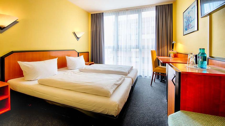 ACHAT Hotel Stuttgart Airport Messe Room