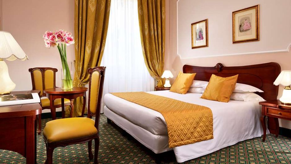 Berchielli Hotel Room