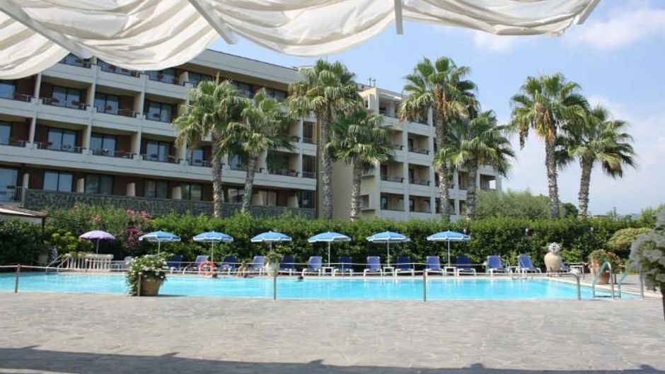 Nettuno Hotel Pool