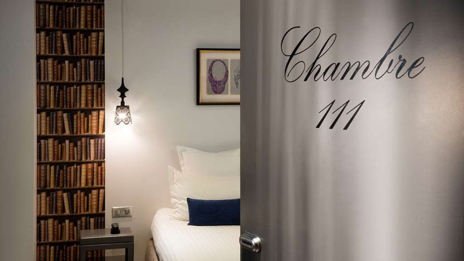Mademoiselle Hotel Room