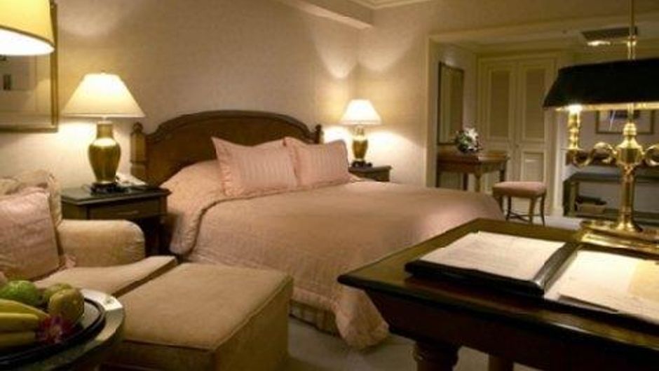 Grand Hi-Lai Hotel Room
