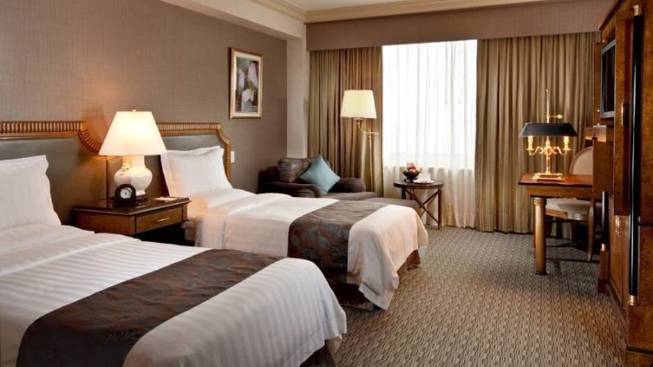 Grand Hi-Lai Hotel Room
