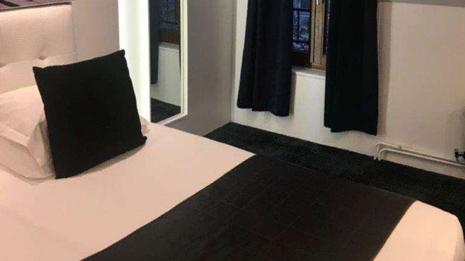 Hotel Aida Marais Room