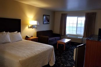 Grand View Inn and Suites