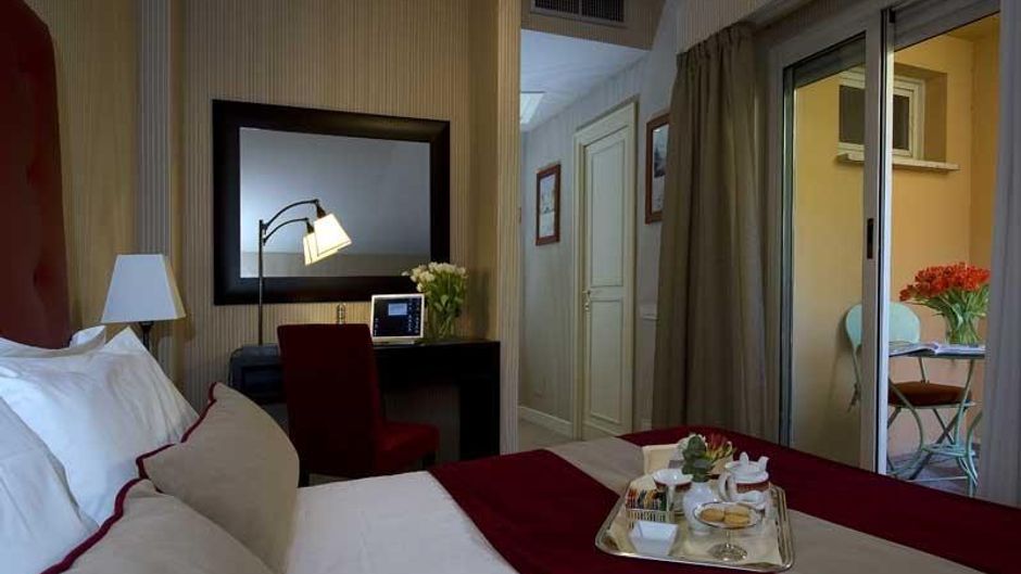 Hotel dei Borgognoni Roma Room