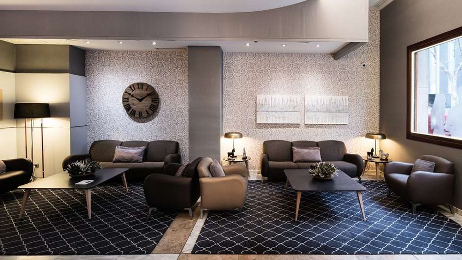 Hotel Catalonia Gracia Lobby