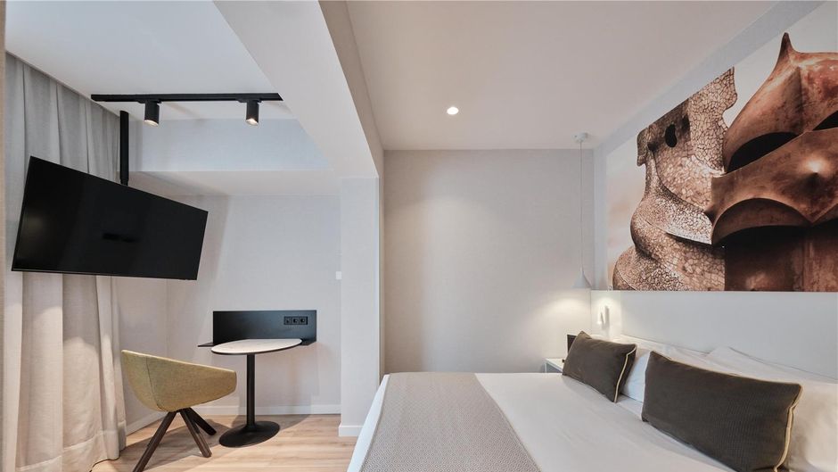 Hotel Catalonia Gracia Room