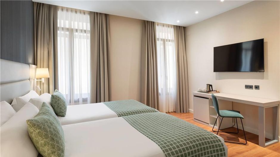 Catalonia Plaza Mayor Salamanca Room
