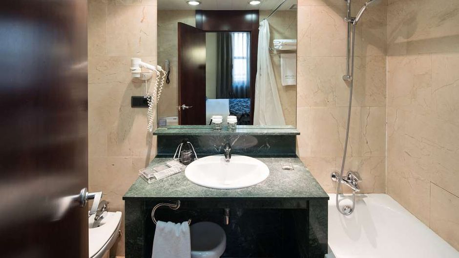Catalonia Eixample 1864 Room