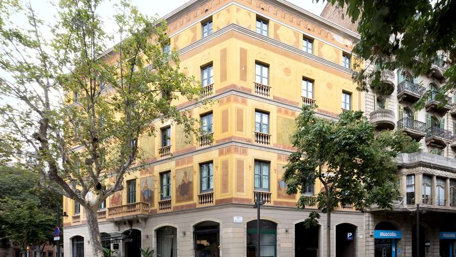 Catalonia Eixample 1864 Exterior